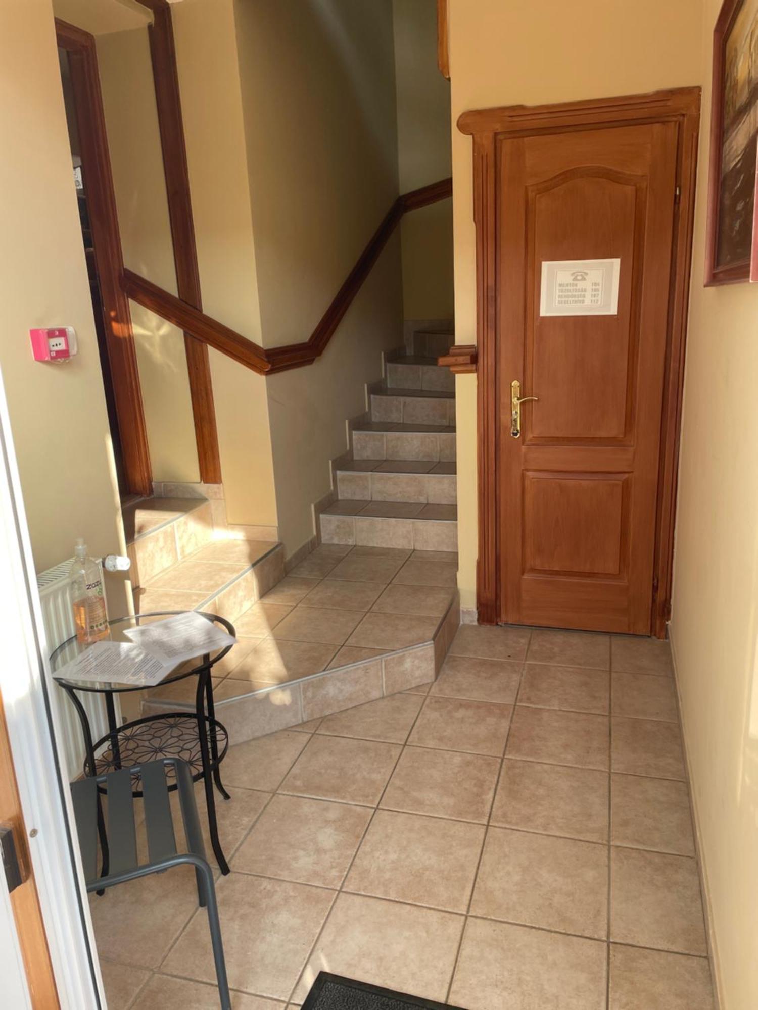 Rozsakert Apartmanhaz Hajduszoboszlo Exterior photo