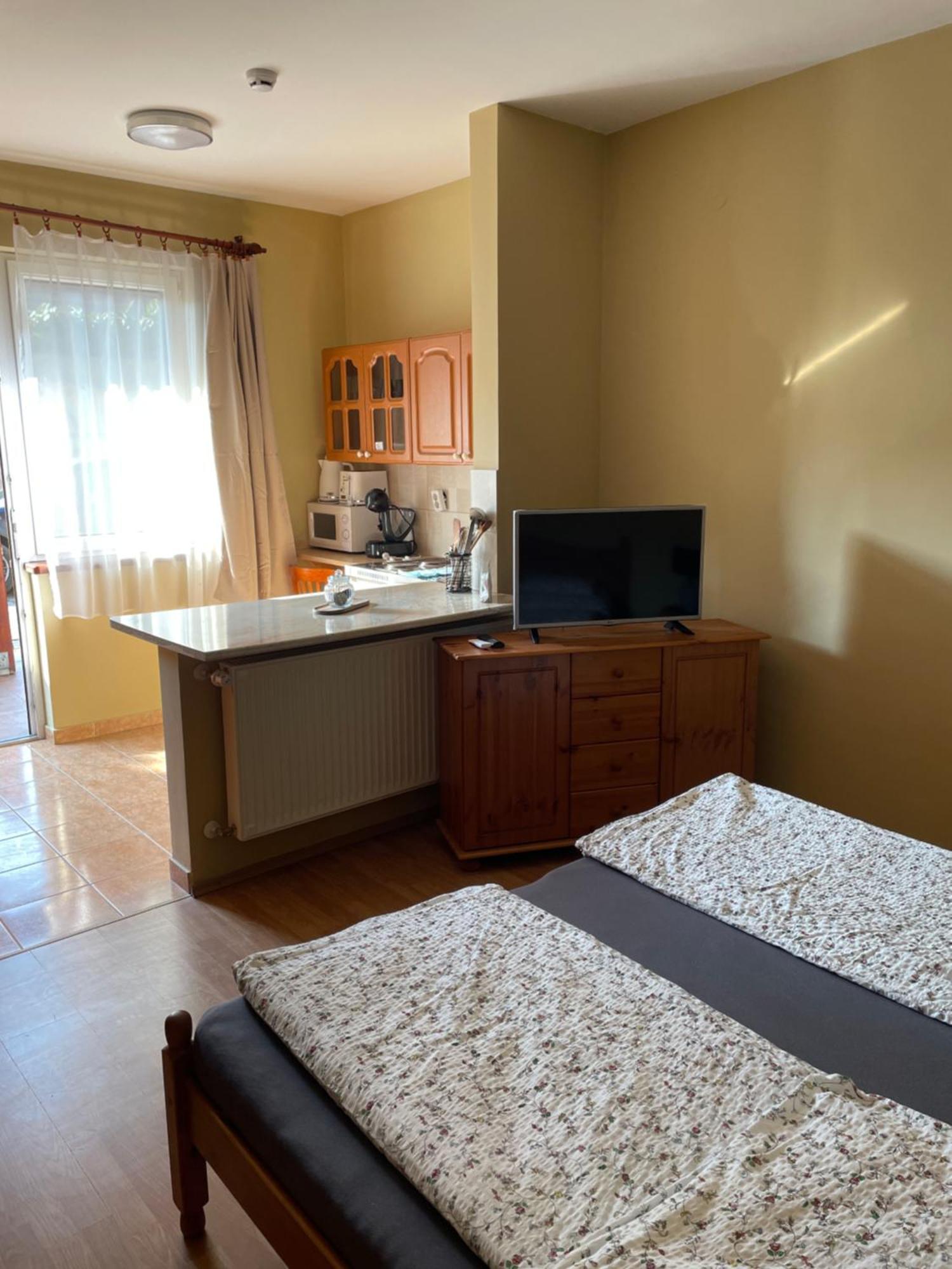 Rozsakert Apartmanhaz Hajduszoboszlo Exterior photo